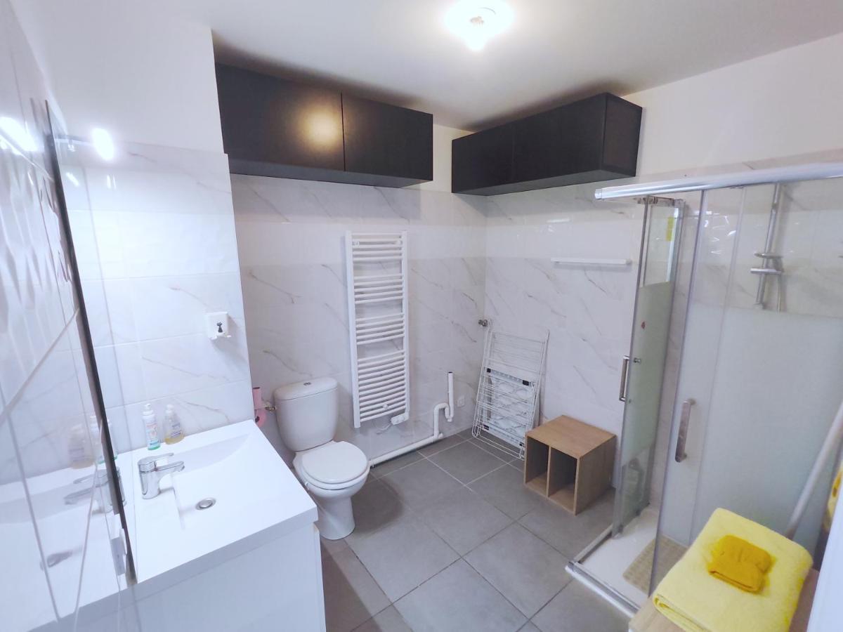 Cozy Sunshine Apartment With Balcony 4 Persons Max Ivry-sur-Seine Esterno foto
