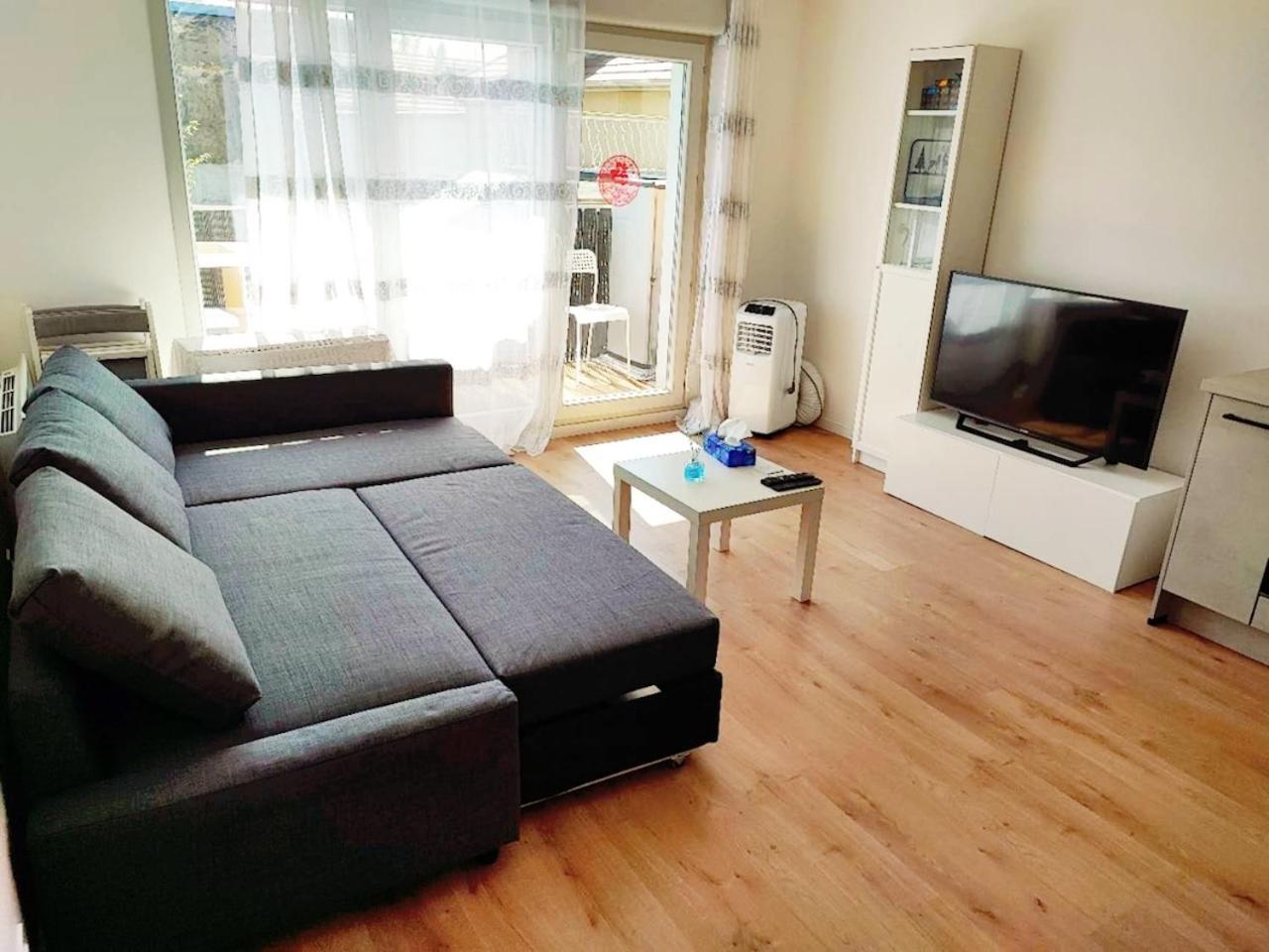 Cozy Sunshine Apartment With Balcony 4 Persons Max Ivry-sur-Seine Esterno foto