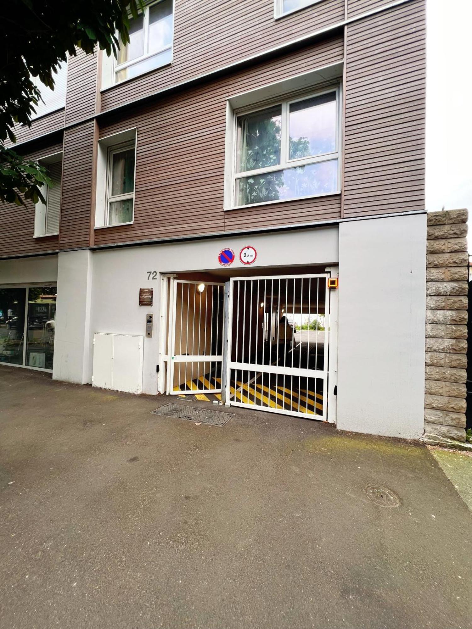 Cozy Sunshine Apartment With Balcony 4 Persons Max Ivry-sur-Seine Esterno foto